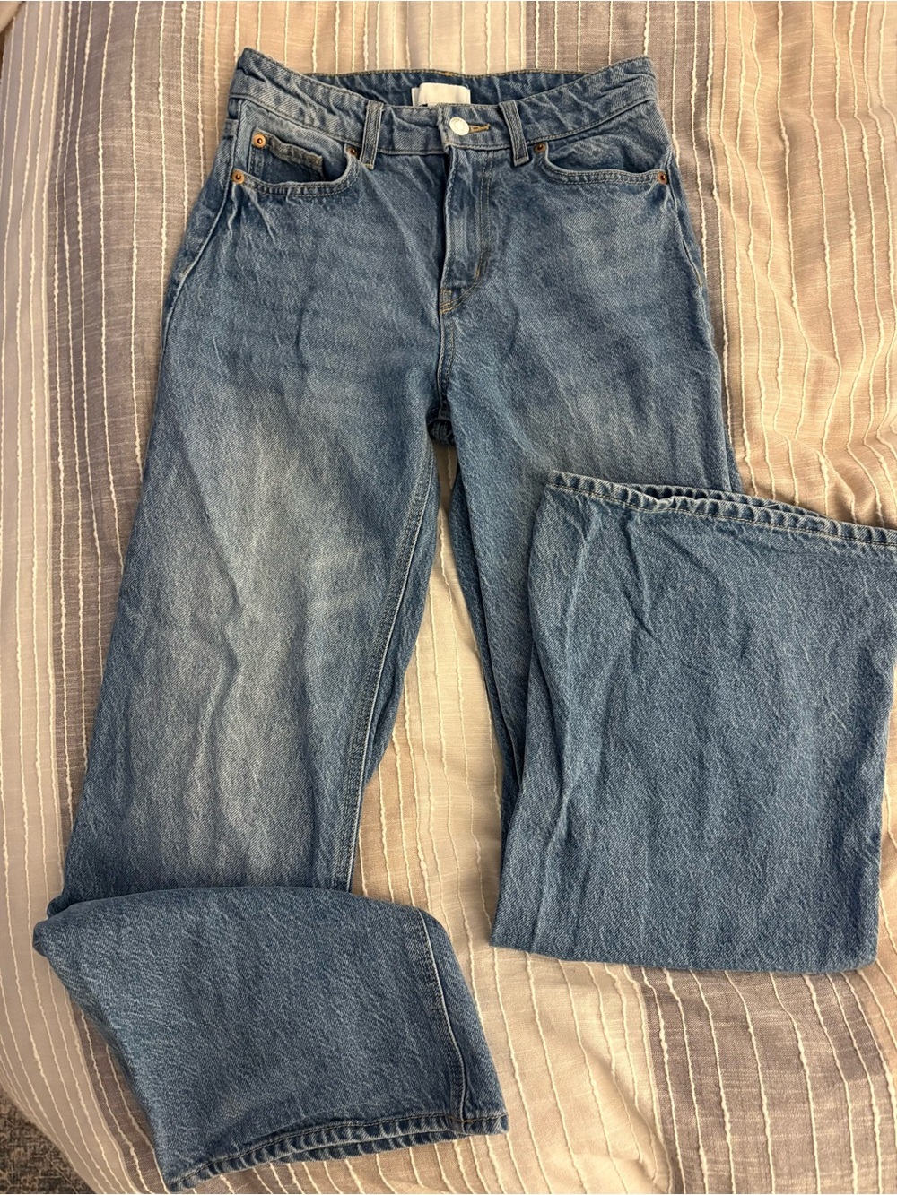 H&M Flare High Waist Full Length Jeans Size 2